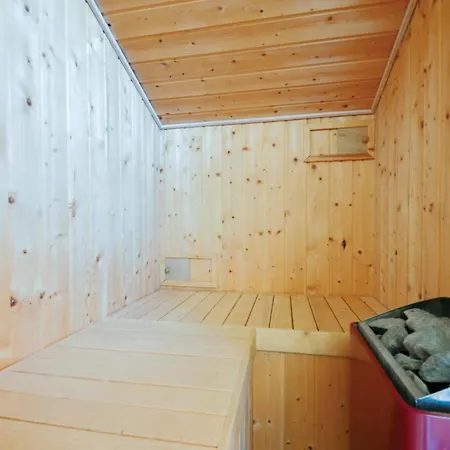 Nice Home In Ebeltoft With Sauna 別荘 *