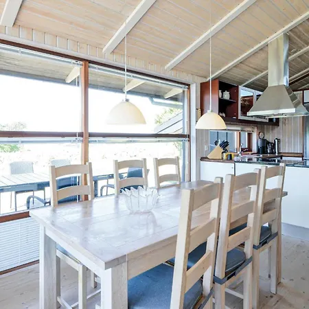 別荘 Nice Home In Ebeltoft With Sauna エーベルトフト